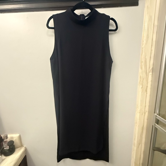 REFERENCE WOMENS SLEEVELESS DRESS SHIRT, SIZE SMALL, NAVY - Picture 2 of 12